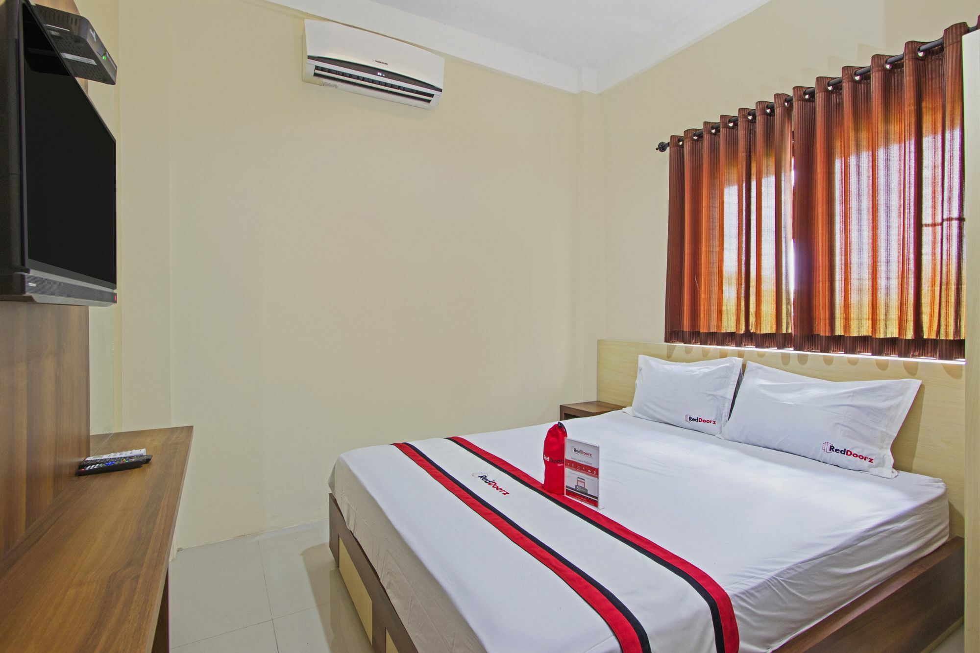 Reddoorz @ Babarsari Hotel Maguwo Luaran gambar