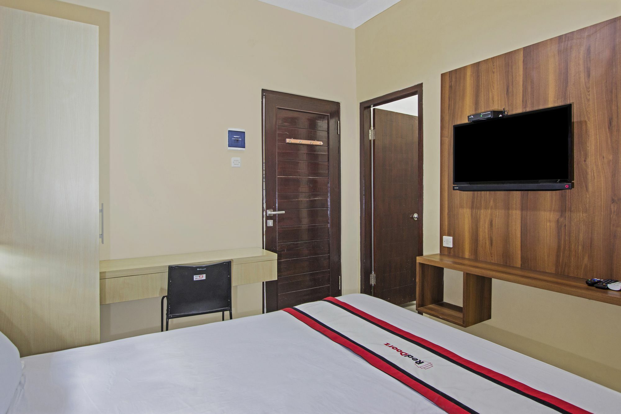 Reddoorz @ Babarsari Hotel Maguwo Luaran gambar